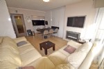 Mooi vernieuwd appartement met zijdelings zeezicht, gelegen in een perfect onderhouden residentie op enkele passen van de hoofdwinkelstraat.
Dit volledig gemeubeld appartement biedt u een mooie woonkamer met inbouw gashaard, open keuken met o.a. vaatwas, inkomhall met afzonderlijk toilet, badkamer met douche, 2 slaapkamers, pvc ramen met dubbele beglazing en rolluiken en een private bergplaats in de kelderverdieping.
Beschikbaar vanaf 15/06/2019. Bij de vermelde huurprijs komen er geen bijkomende kosten gebouw/syndic (18/013)